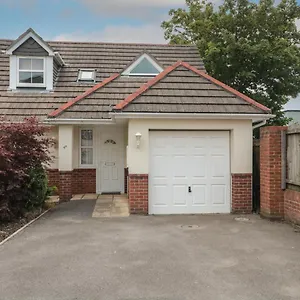4B Waltham Road Holiday home